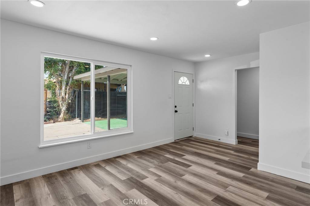 Rialto, CA 92376,109 S Joyce AVE