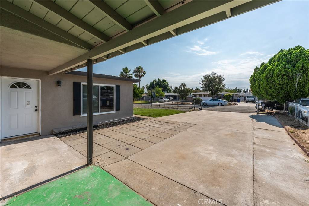 Rialto, CA 92376,109 S Joyce AVE