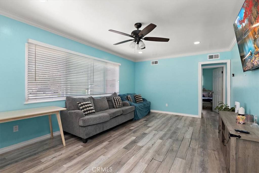Bloomington, CA 92316,9980 Claremont AVE