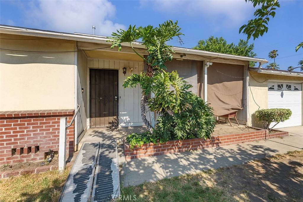 Pomona, CA 91766,1680 S Palomares ST