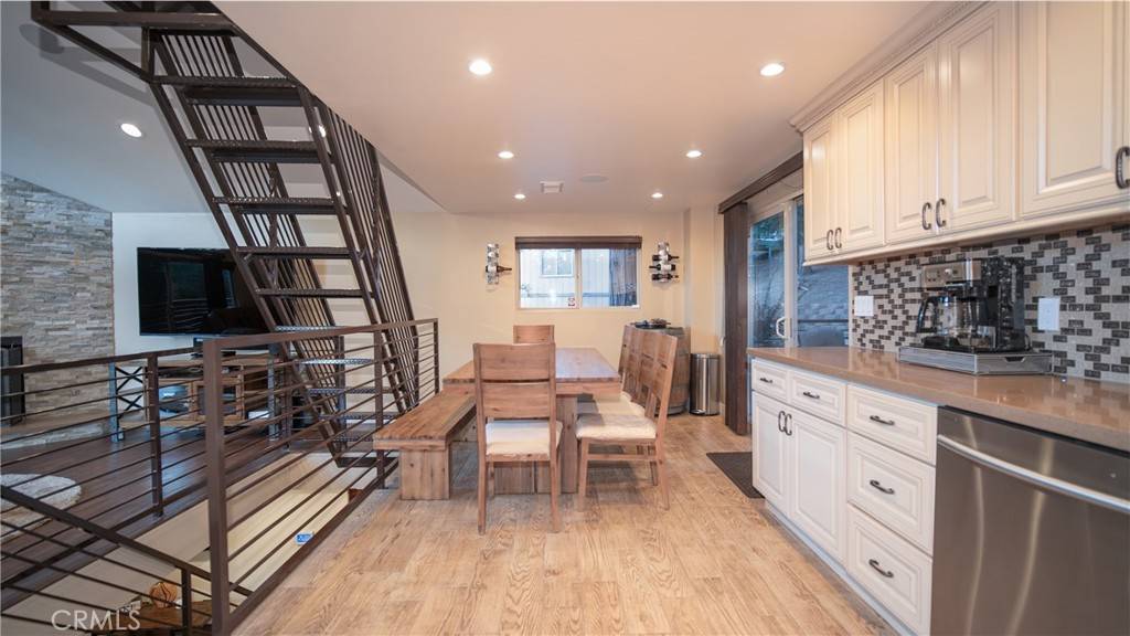 26947 Tunnel DR Lake Arrowhead, CA 92352