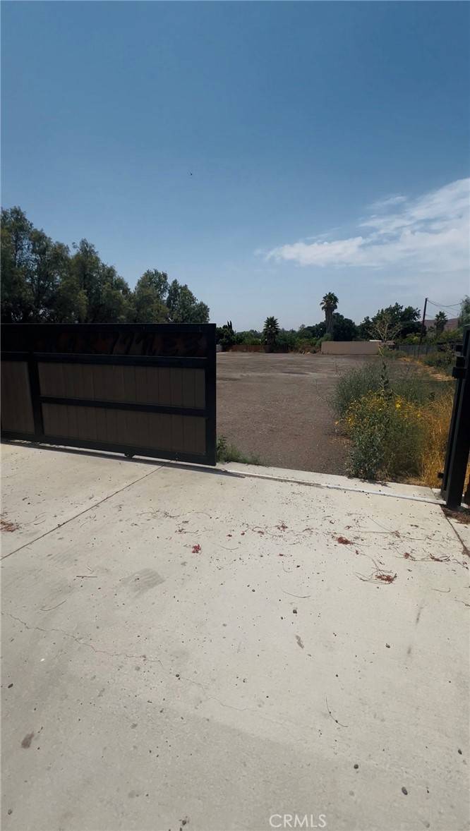 Jurupa Valley, CA 92509,3825 Kenneth St.