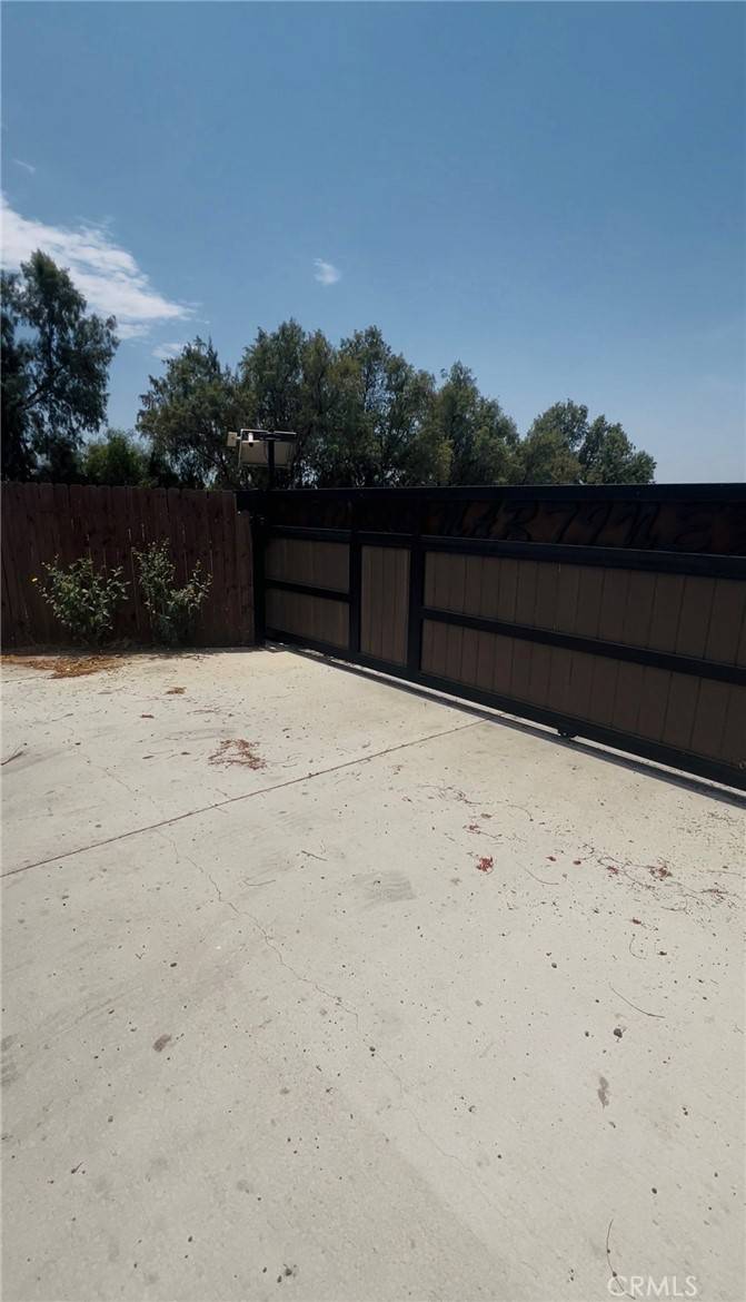 Jurupa Valley, CA 92509,3825 Kenneth St.