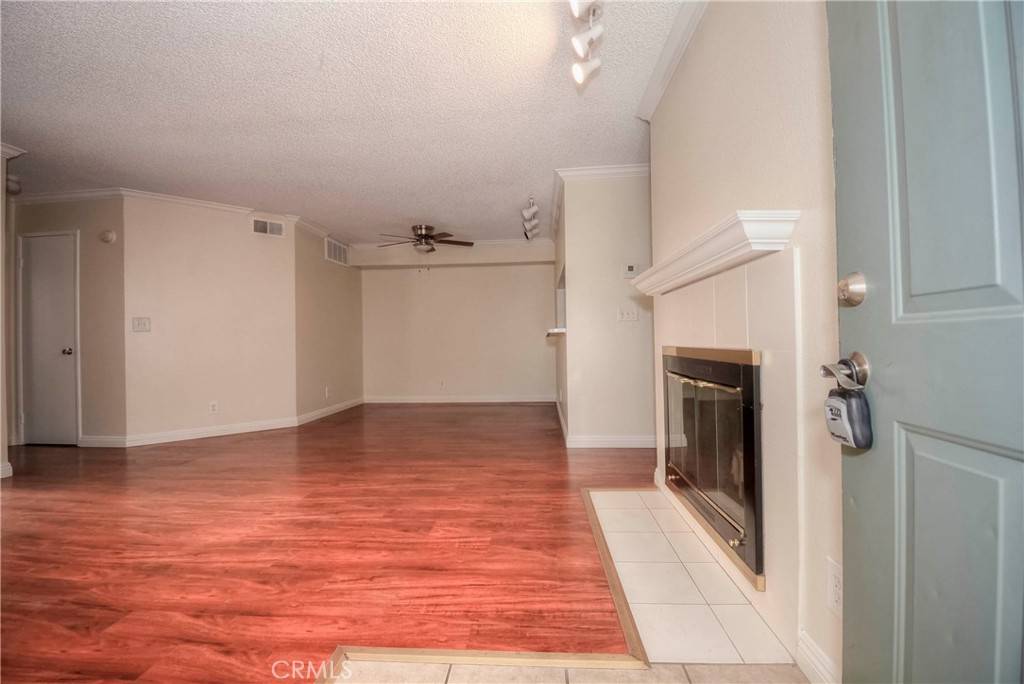 Rancho Cucamonga, CA 91737,10655 401 Lemon AVE #401