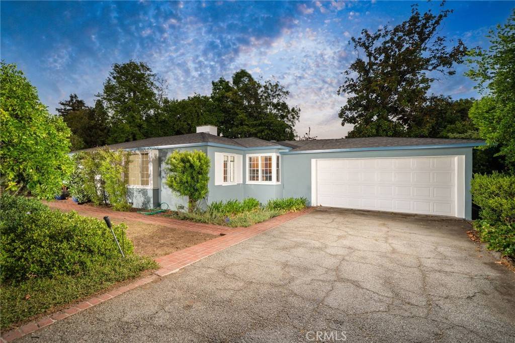 Claremont, CA 91711,644 W 10th ST