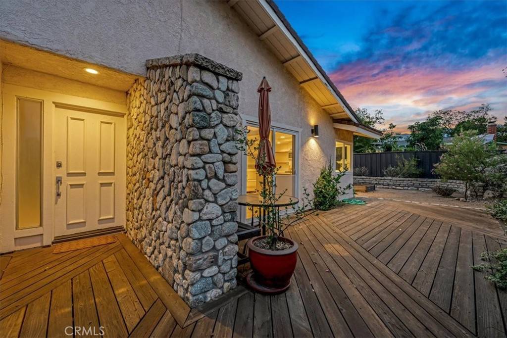 Claremont, CA 91711,729 Windham DR