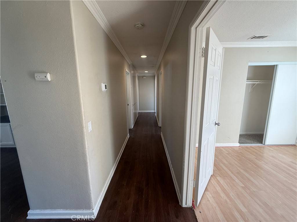 Riverside, CA 92503,7051 Idyllwild LN