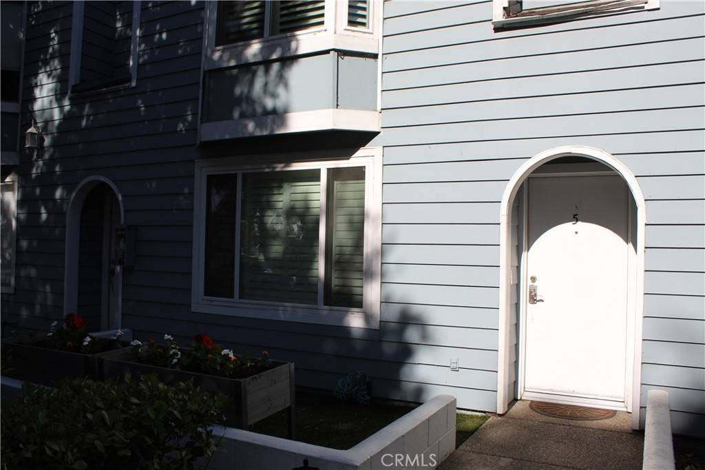 Pasadena, CA 91101,591 N Garfield AVE #5