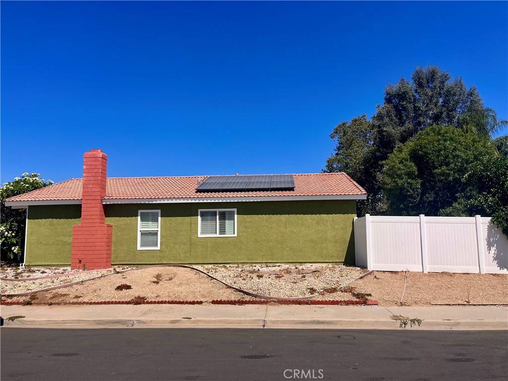 Lake Elsinore, CA 92530,230 Broadway ST
