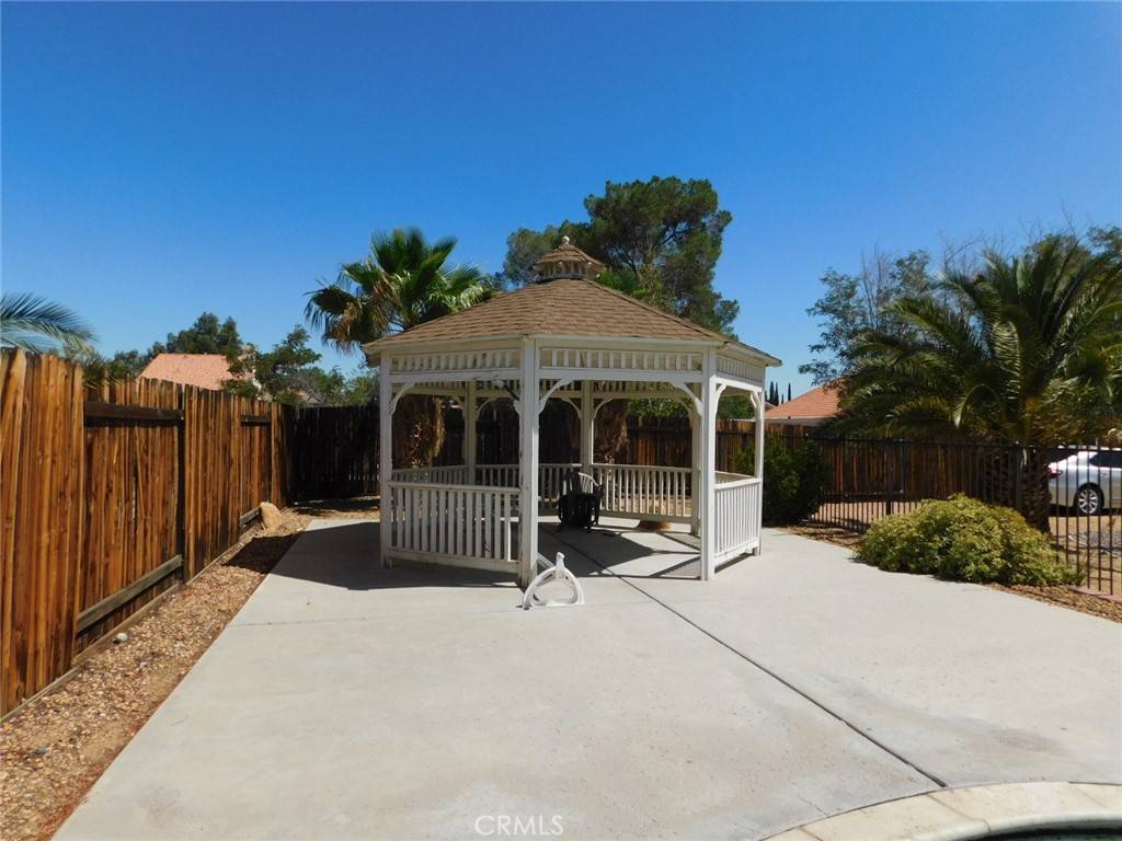 Apple Valley, CA 92308,12720 Yorkshire DR