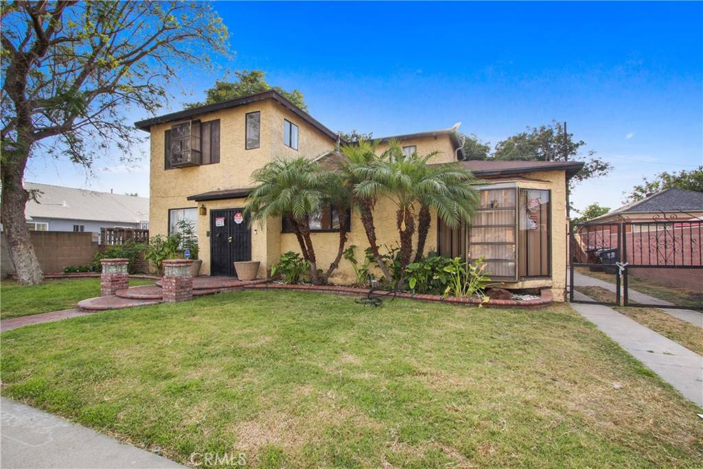 Compton, CA 90221,2205 N Pannes AVE