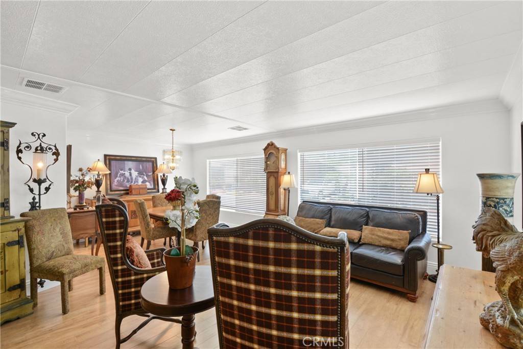 La Verne, CA 91750,4095 Fruit ST #413