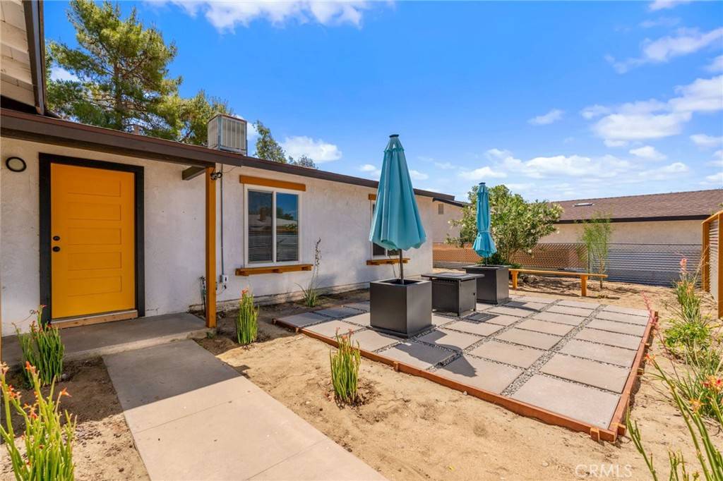 Morongo Valley, CA 92256,10931 Knobb AVE