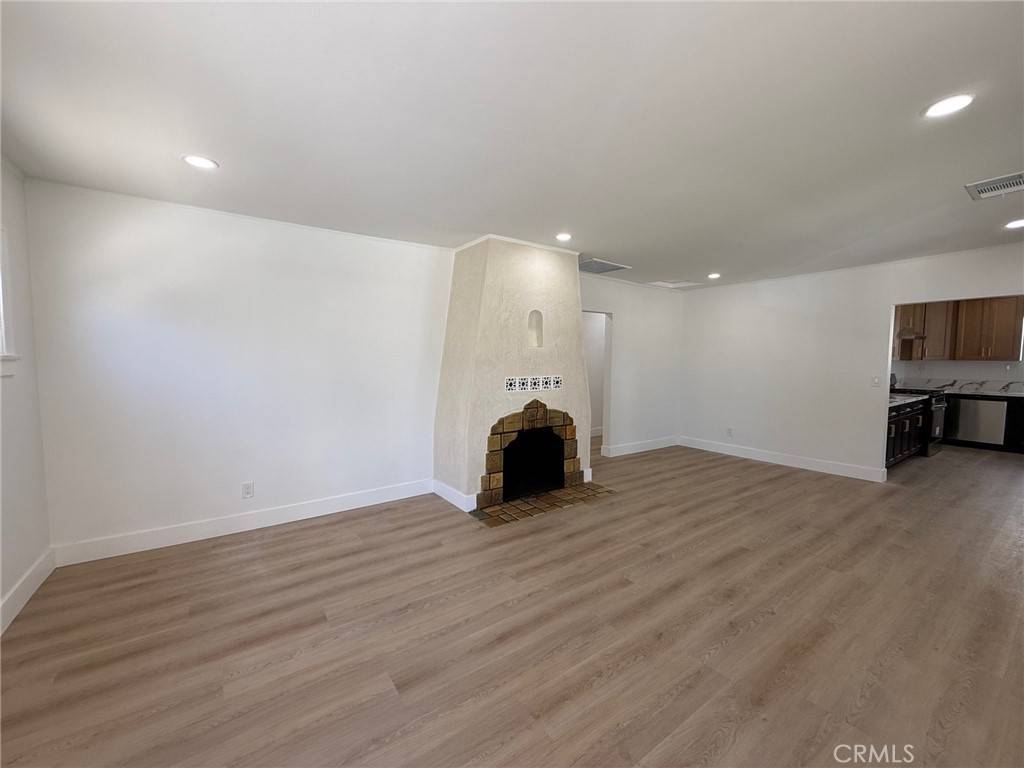 Los Angeles, CA 90047,8711 S Denker AVE