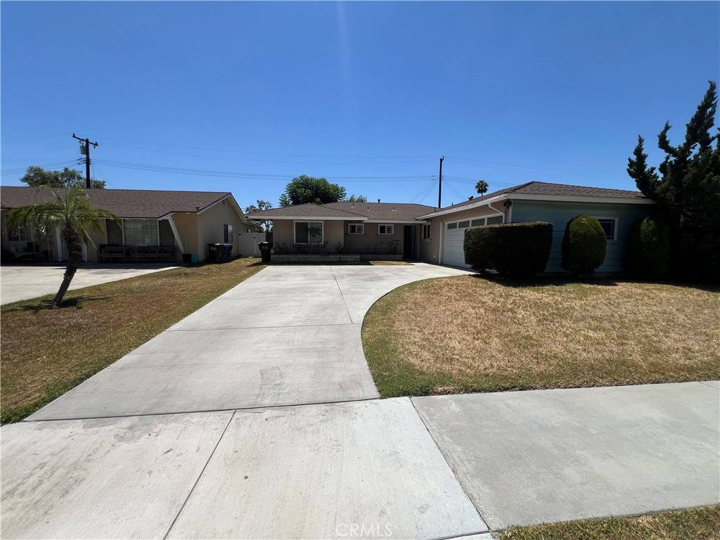 La Puente, CA 91744,16256 Appleblossom ST