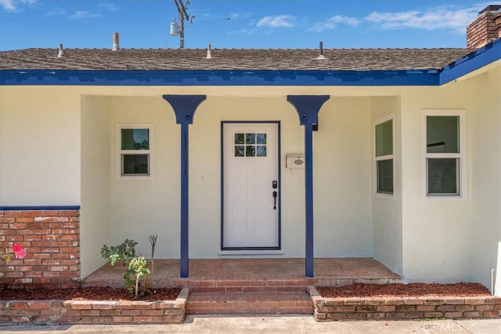 Garden Grove, CA 92841,11251 Bowles AVE