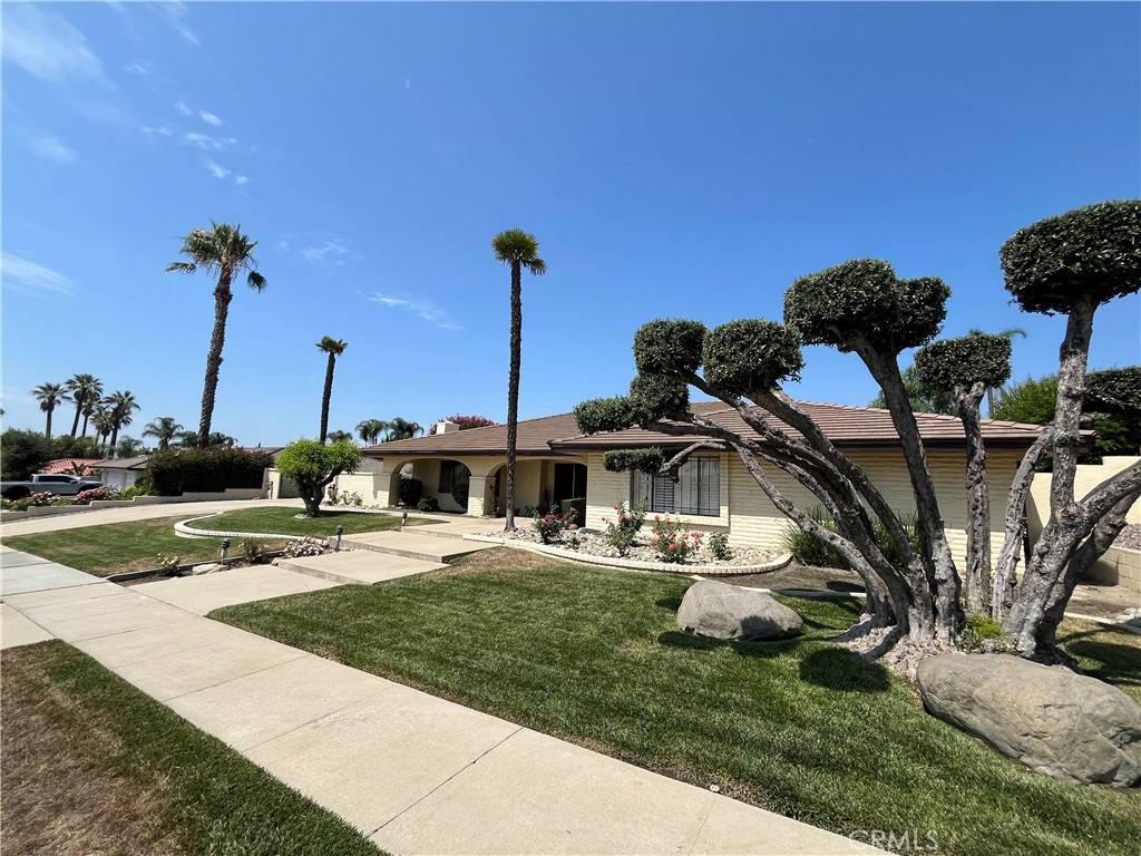Upland, CA 91784,1739 N. Tulare Way