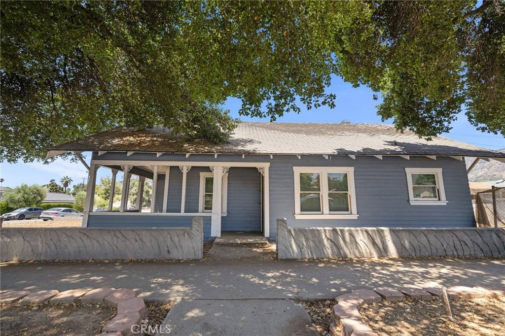 Glendora, CA 91741,401 Glendora AVE N