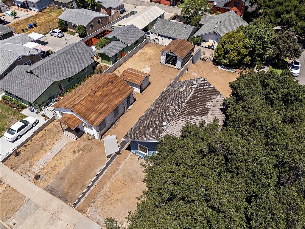 Glendora, CA 91741,105 W Whitcomb AVE W