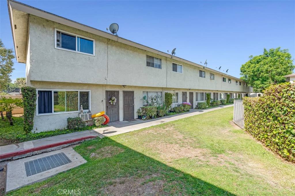 Whittier, CA 90601,5593 Pioneer BLVD #12