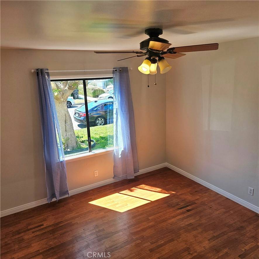 Reseda, CA 91335,7418 Amigo AVE