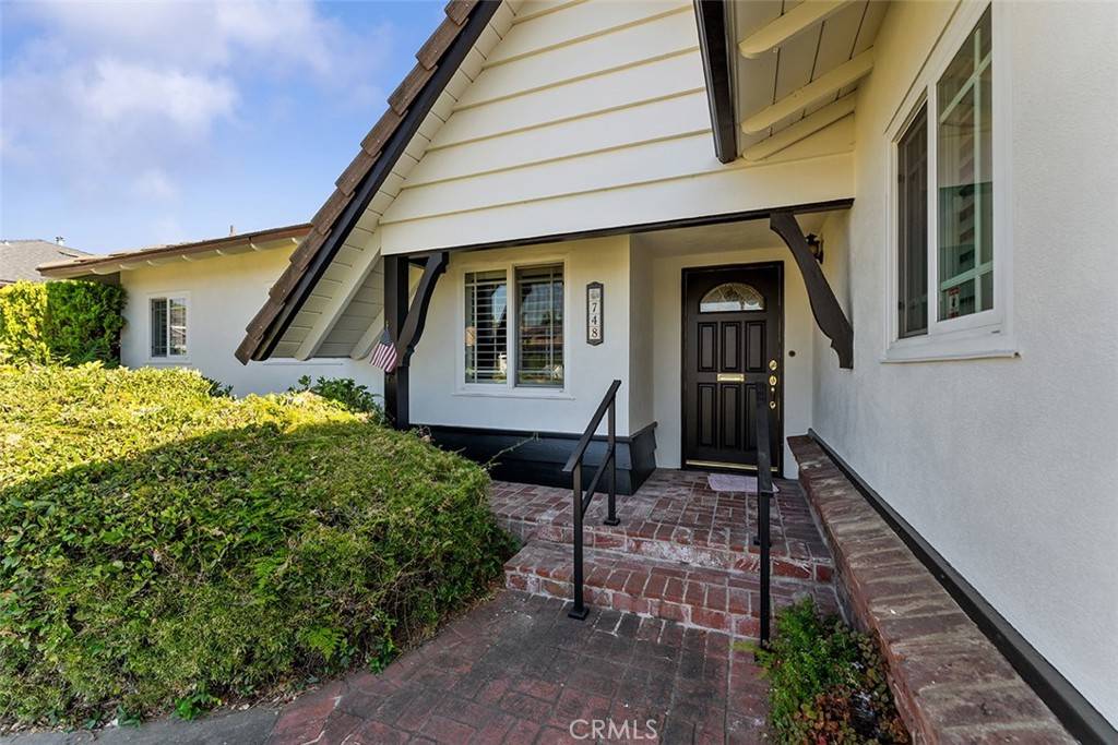 Covina, CA 91723,748 E Casad ST