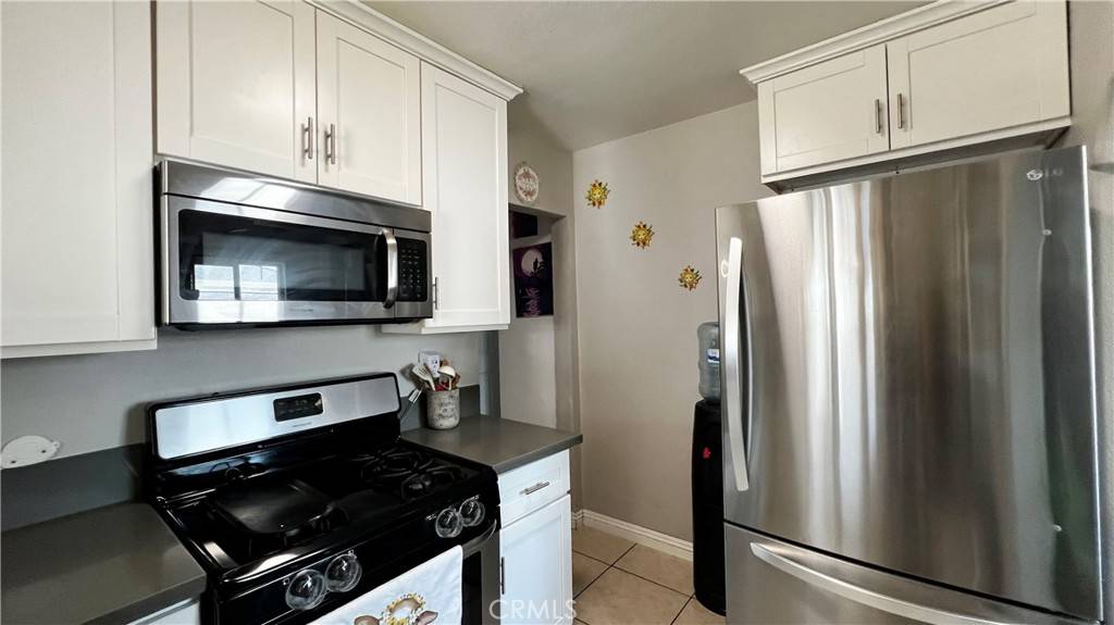 Colton, CA 92324,1305 Redlands AVE