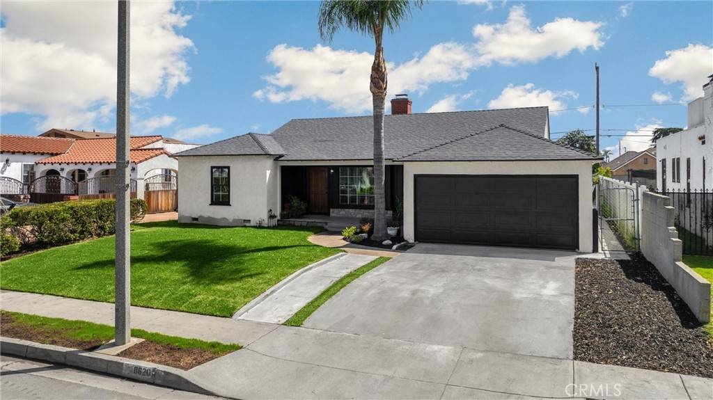 Inglewood, CA 90305,8620 S 4th AVE
