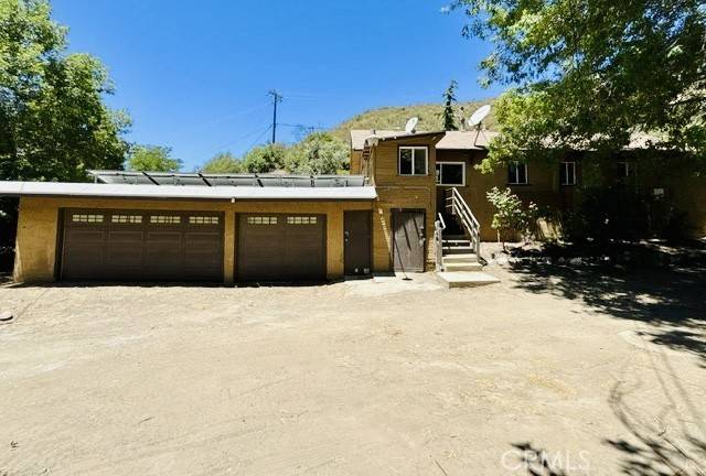 Lake Hughes, CA 93532,43156 Lake Hughes RD