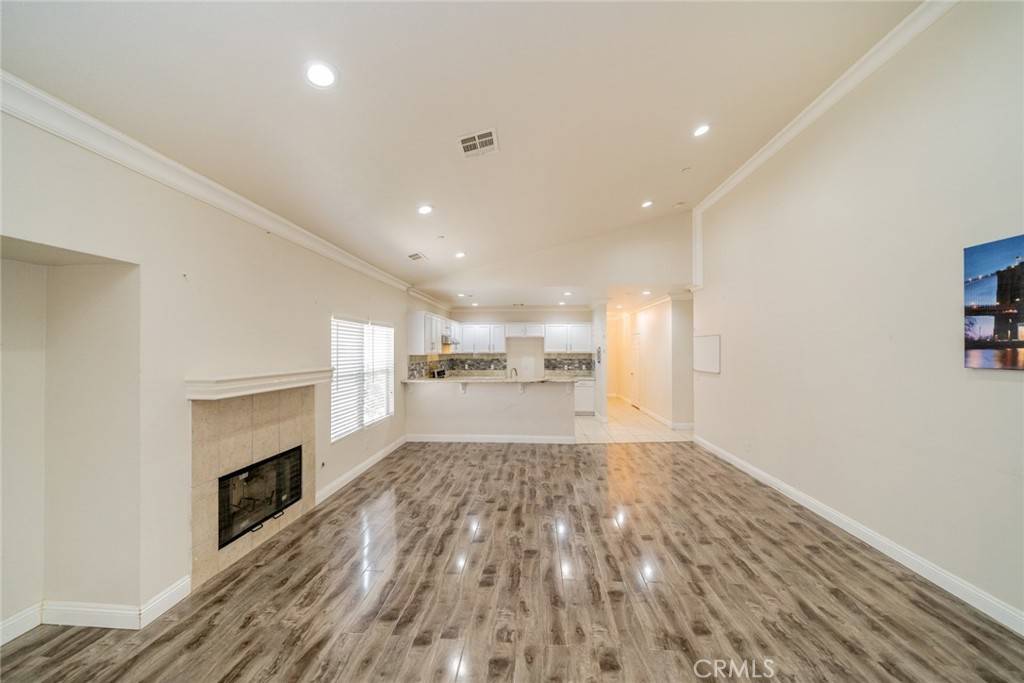 Highland, CA 92346,7404 Marshall CT