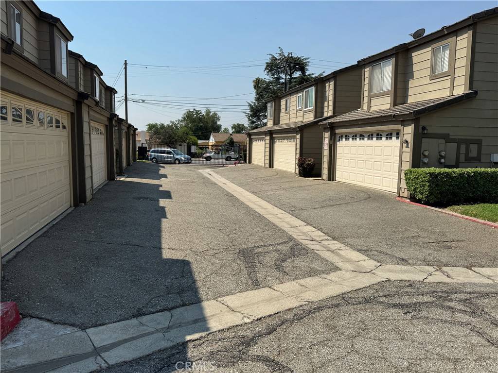 Pomona, CA 91766,1179 E 9th ST
