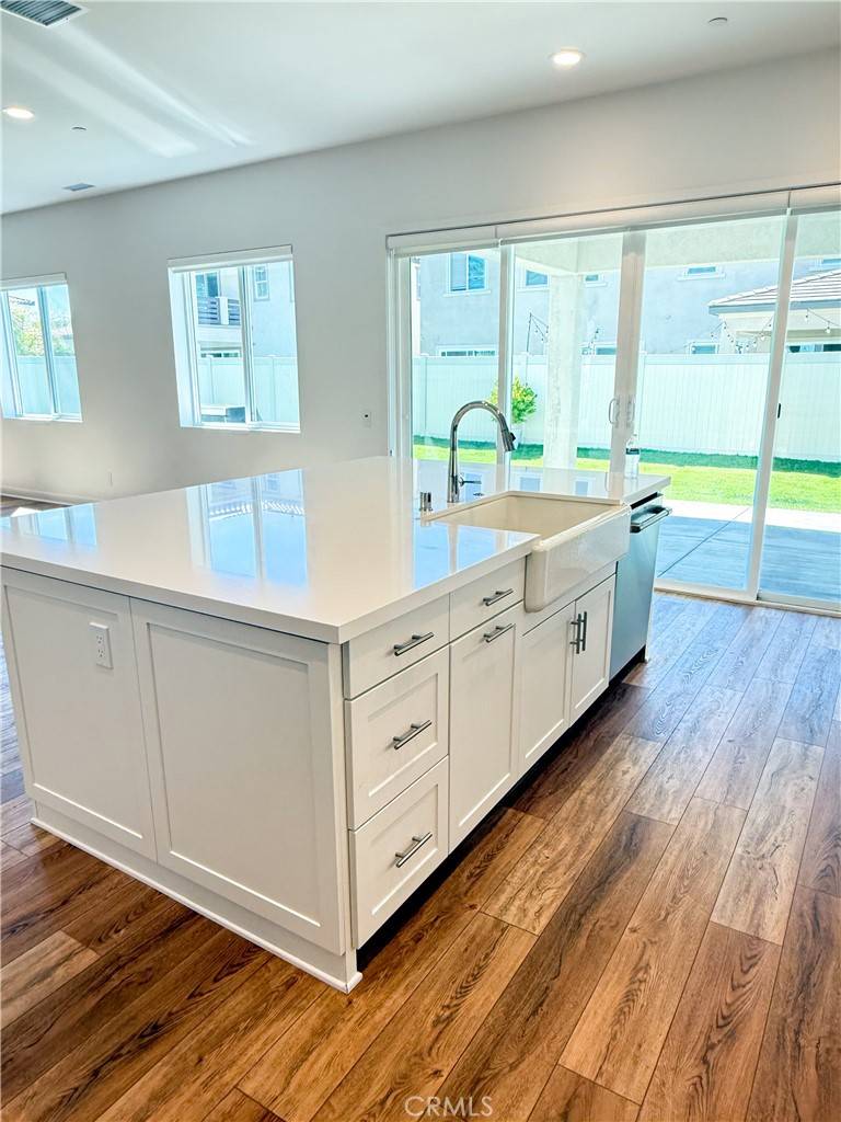 Saugus, CA 91350,17716 Ridgeline CT