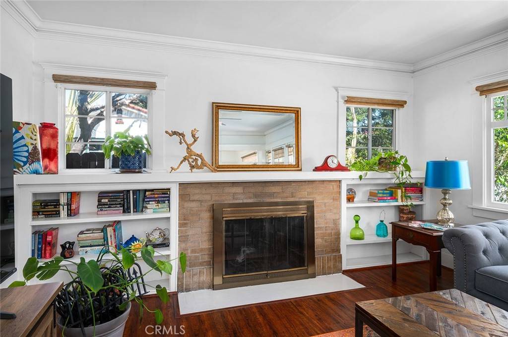 Los Angeles, CA 90042,6508 Repton ST