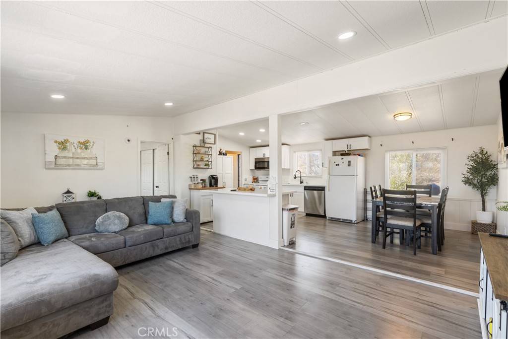 Twentynine Palms, CA 92277,74993 Serrano DR