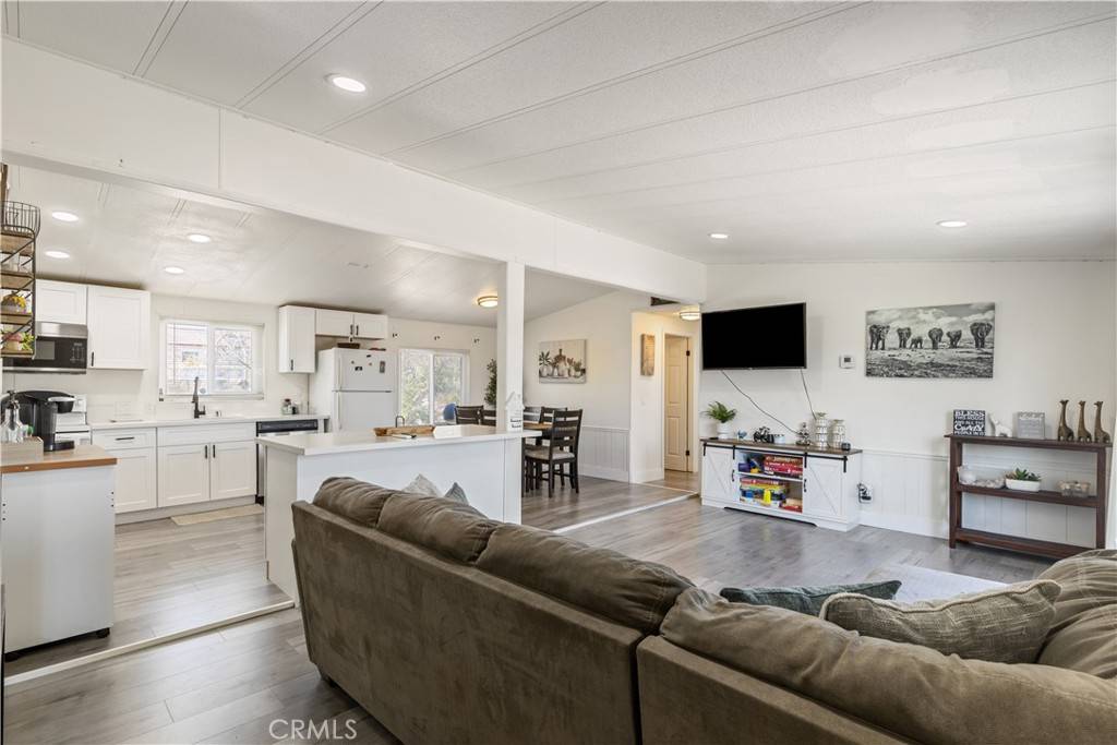 Twentynine Palms, CA 92277,74993 Serrano DR