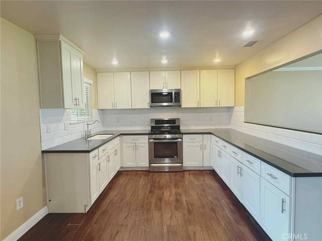 Chino, CA 91710,4807 Lincoln AVE