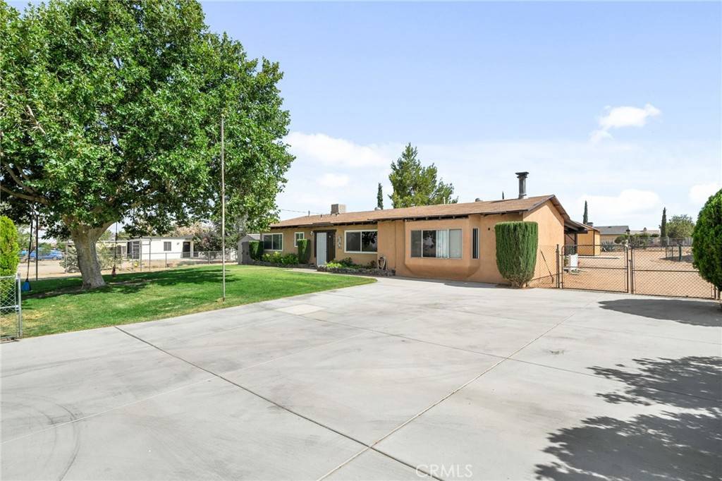 Hesperia, CA 92345,14537 Yucca ST