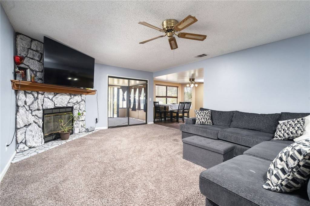 Victorville, CA 92395,13745 Bel Air DR