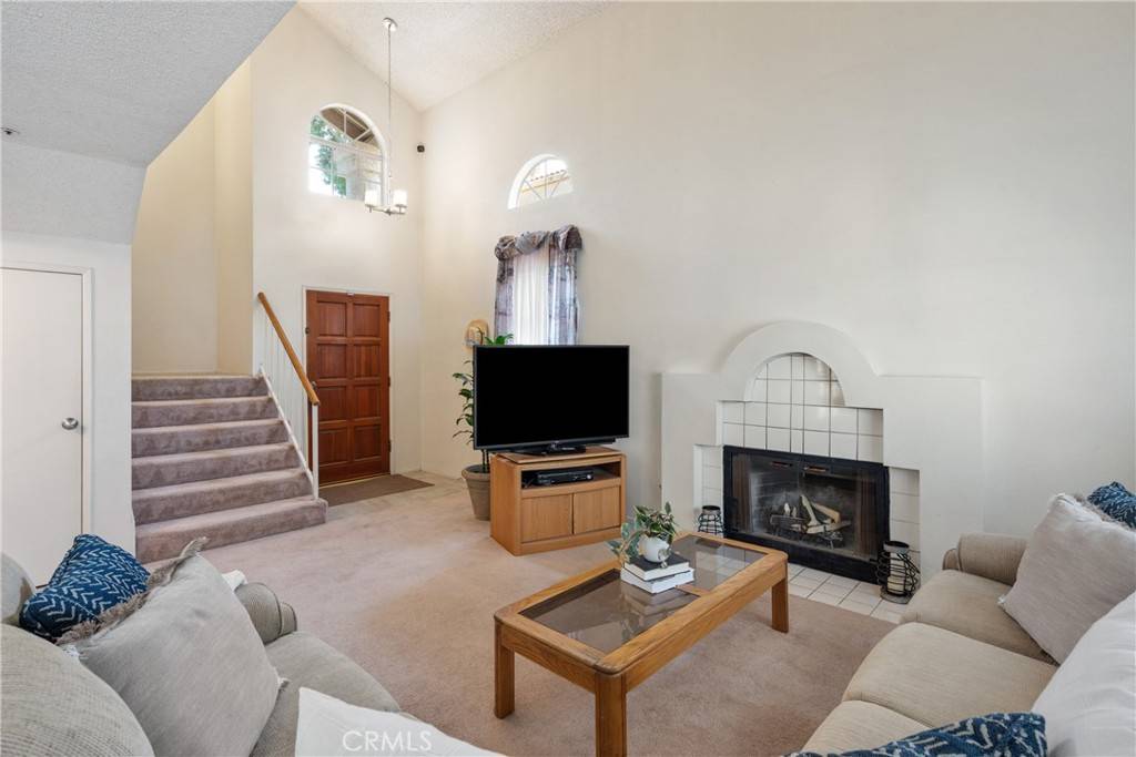 Fontana, CA 92337,11870 Perlita PL