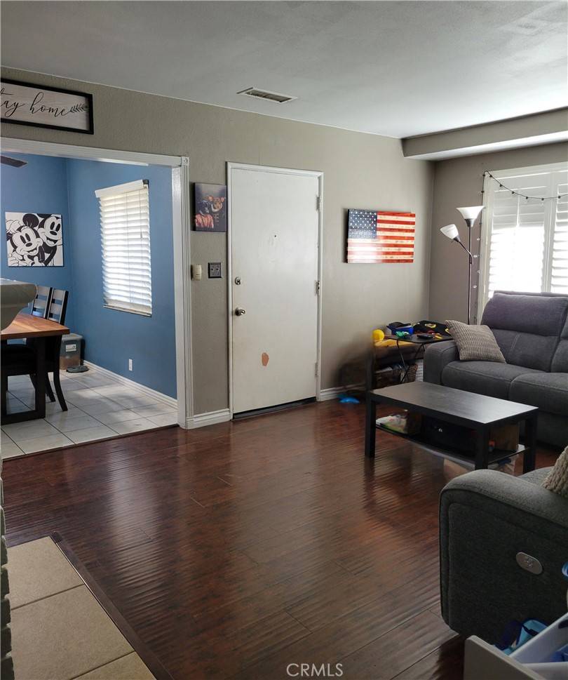 Montclair, CA 91763,9733 Mills AVE