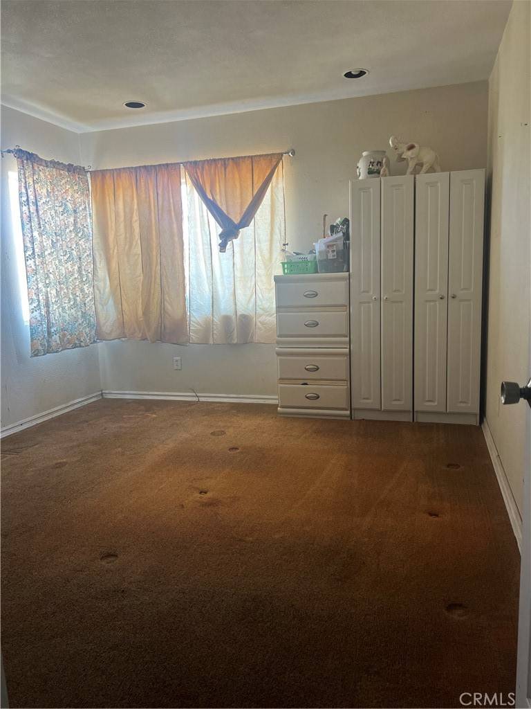Rialto, CA 92376,2757 W Rialto AVE