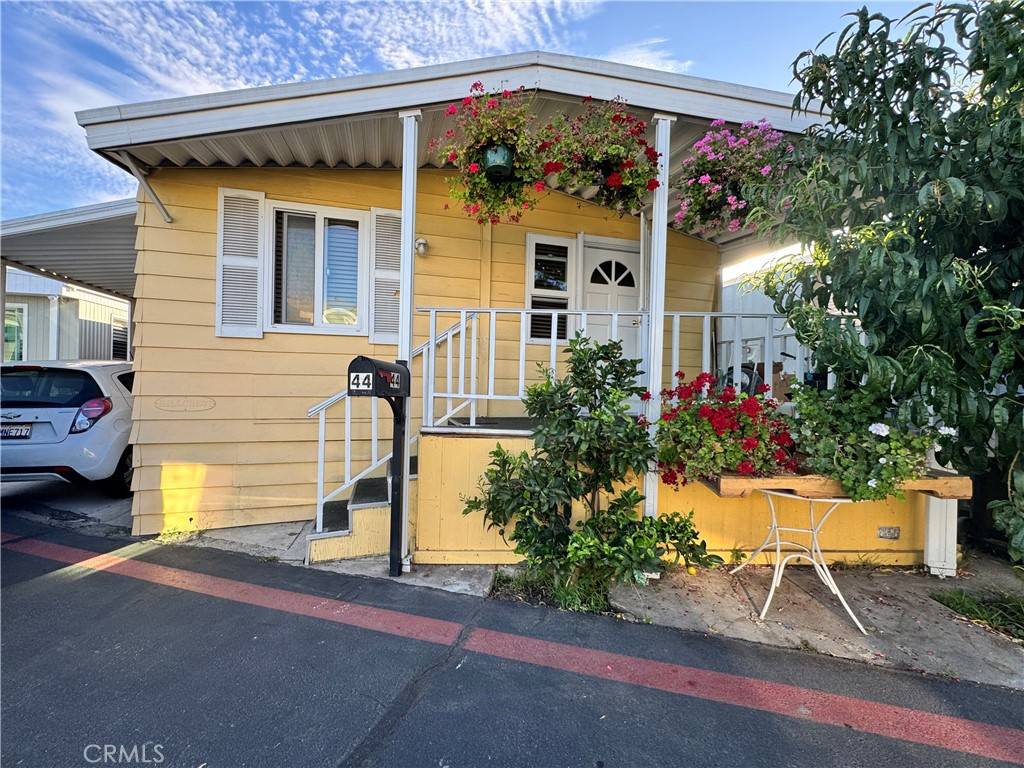 Fullerton, CA 92833,1850 W Orangethorpe AVE #44