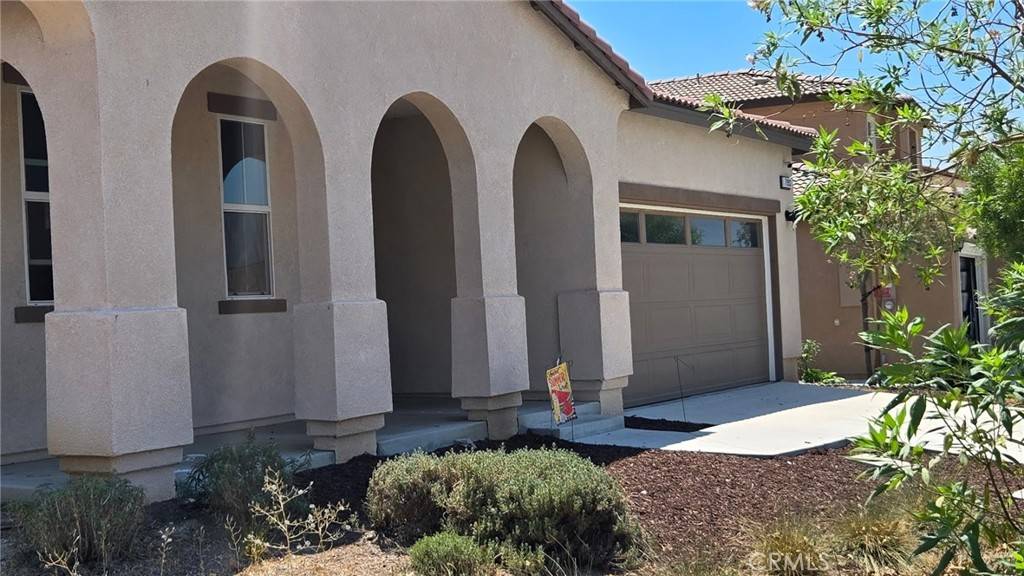 Highland, CA 92346,7993 Palermo CT