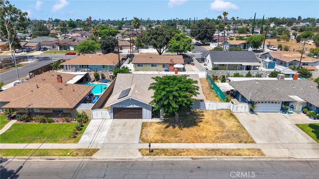 Rialto, CA 92376,668 N Mulberry AVE