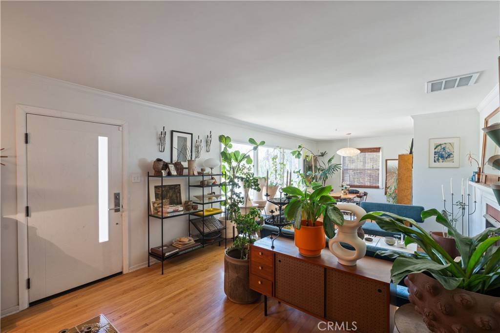 Redlands, CA 92373,1105 W Highland AVE