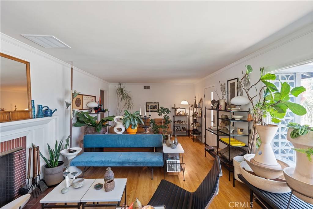 Redlands, CA 92373,1105 W Highland AVE