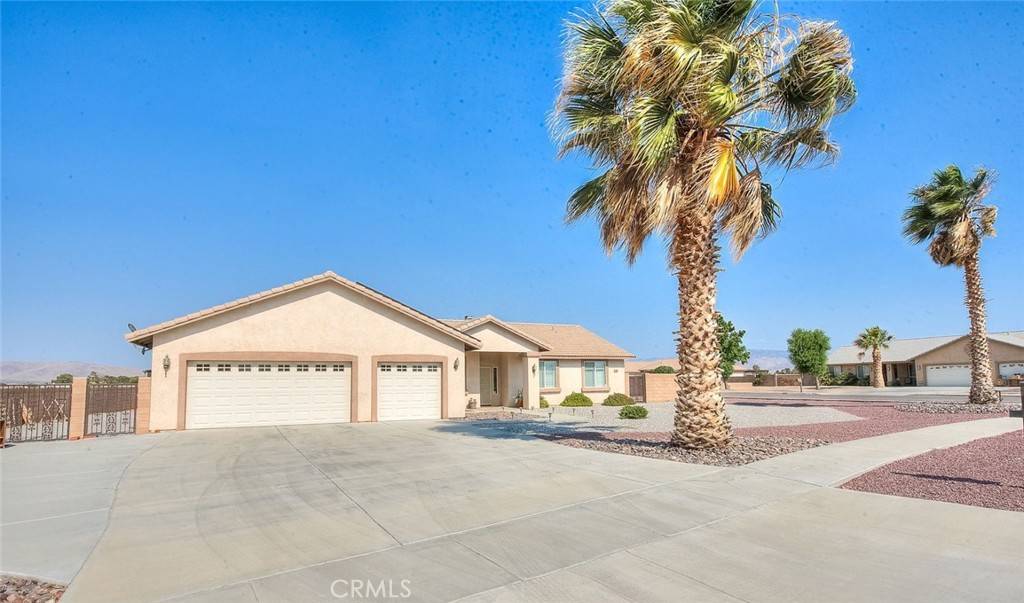 Apple Valley, CA 92307,15095 Douglas ST