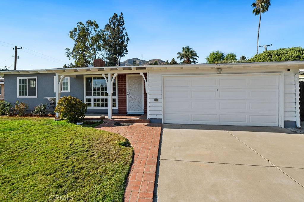 Duarte, CA 91010,2953 Royal Oaks DR