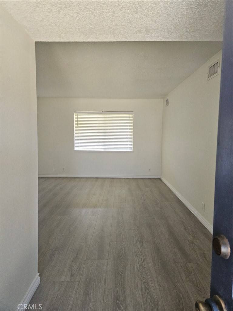 Glendora, CA 91740,330 W Payson ST