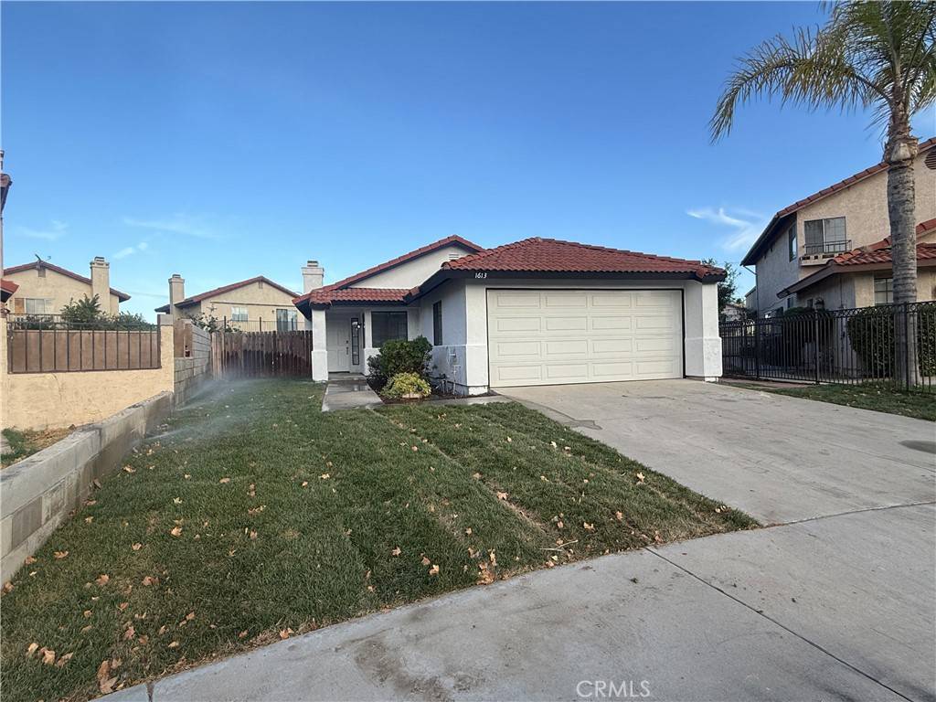 Perris, CA 92571,1613 Edgefield DR